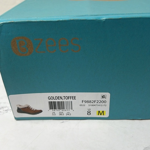 Women's BZees Golden Toffee Sherpa BootsSize 8 M - Picture 13 of 14